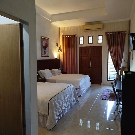 Kana Hasya Homestay "Rumoh Jamee" Meulaboh Buitenkant foto