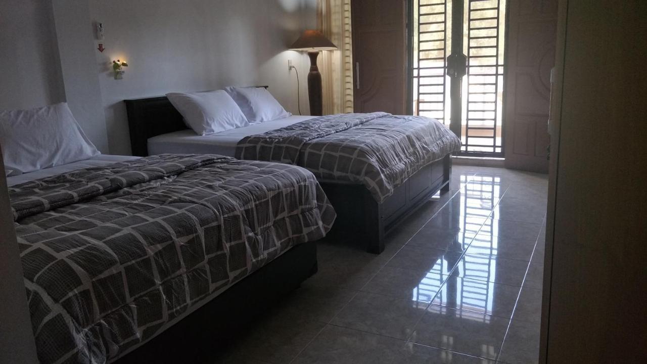 Kana Hasya Homestay "Rumoh Jamee" Meulaboh Buitenkant foto