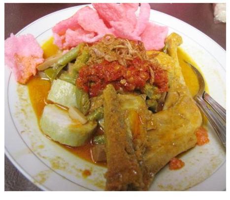 Kana Hasya Homestay "Rumoh Jamee" Meulaboh Buitenkant foto