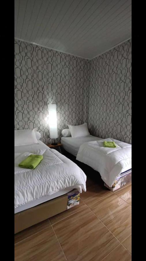 Kana Hasya Homestay "Rumoh Jamee" Meulaboh Buitenkant foto